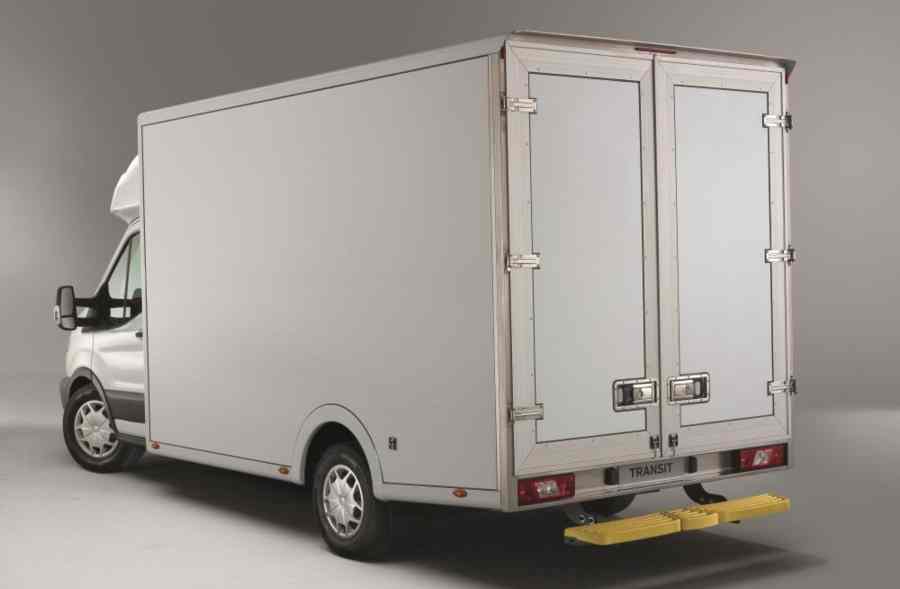 Nueva Ford Transit chasis cabina